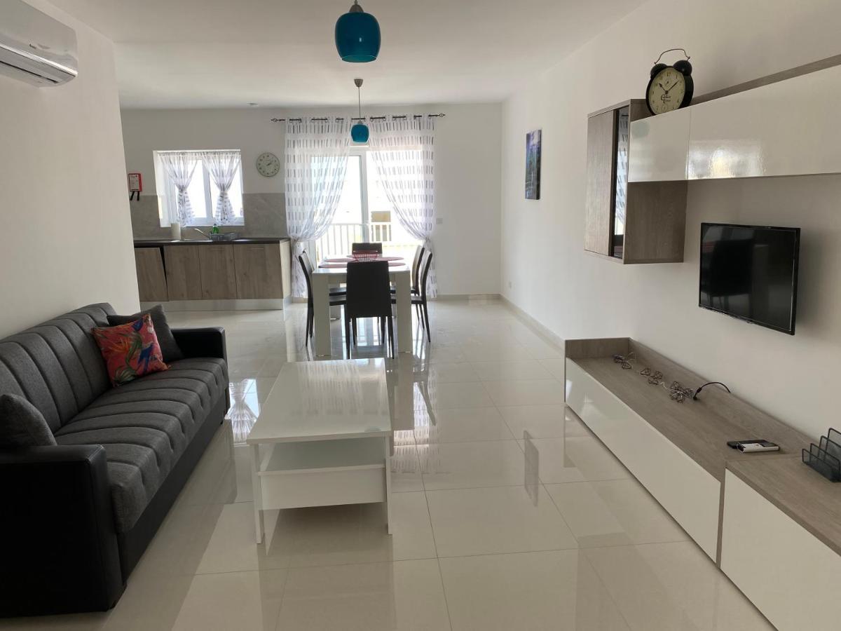 Sunshine Apartments Mellieha - Modern Three Bedroom Apartment - Apt No 2 Екстер'єр фото